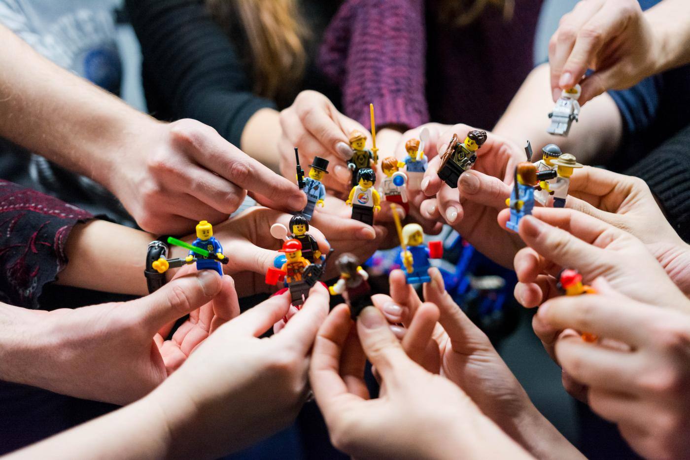 lego hands